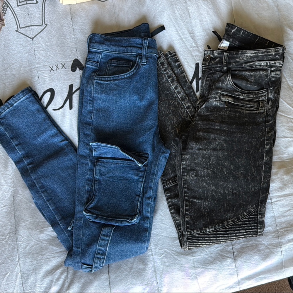 Blue and Black Jeans Set
